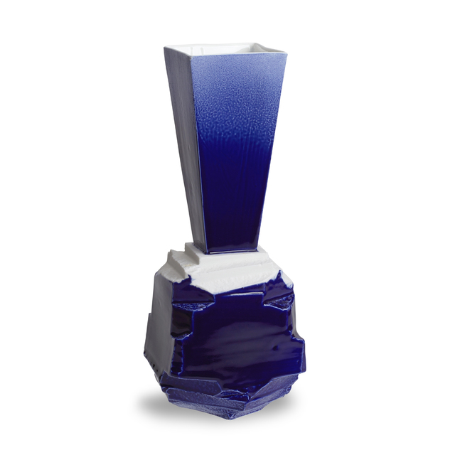 Blue Stegreif Vase with Johannes Nagel | 1882 Ltd.