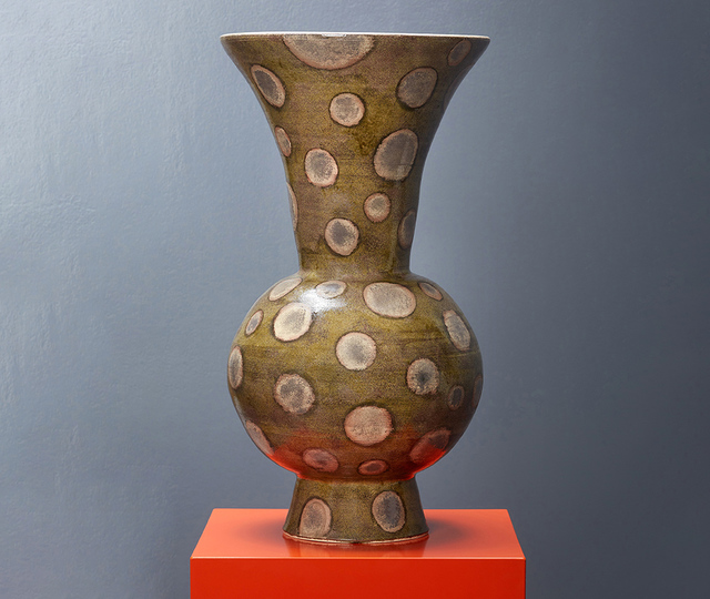 Penny-Vases-5_1882-Ltd.-with-Martyn-Thompson